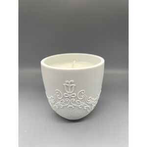 Lladro Volutes Candle holder Gardens of Valencia White Handmade Spain Unused